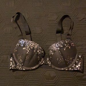 Victoria’s Secret bra
